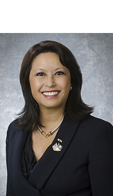 Dra. Carol Gomez